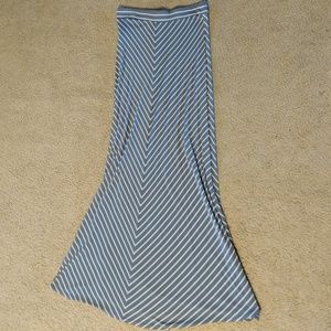 New York & Company maxi skirt